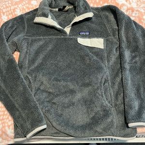 Grey with cream Patagonia